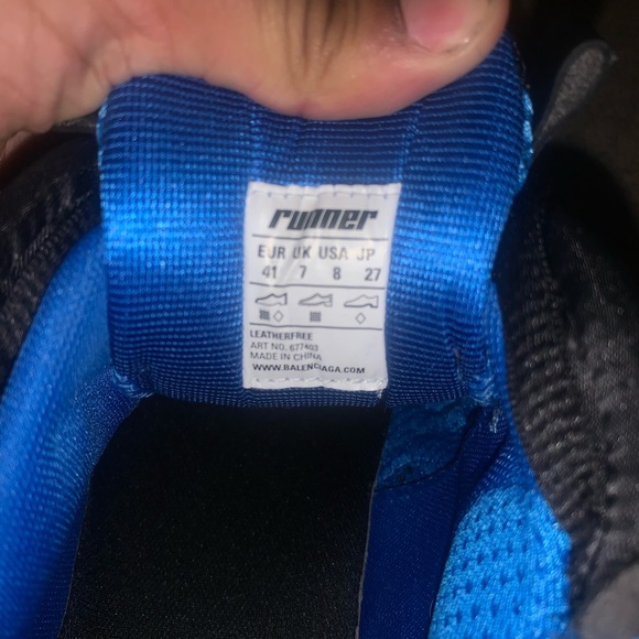 Balenciaga runner ( one minor crease in left shoe) - Picture 6 of 6